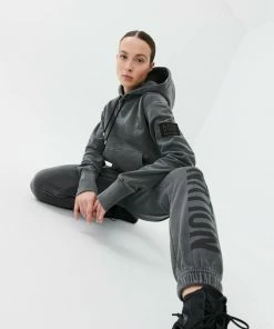 P.E NATION MID GAME TRACKPANT IN BLACK