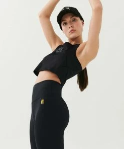 P.E NATION WOMEN GOAL SIDE TANK IN BLACK