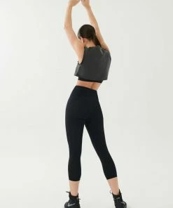 P.E NATION WOMEN SET MATCH CROPPED TANK IN CHARCOAL