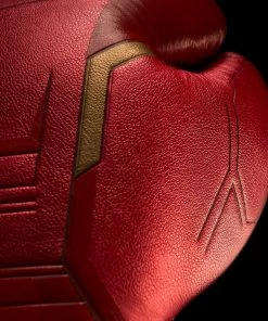 HAYABUSA IRON MAN BOXING GLOVES STRIKING