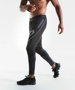 Boxraw MEN WILDE TECHNICAL JOGGERS - BLACK