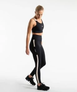 Boxraw Women ALICIA SPORTS BRA - BLACK