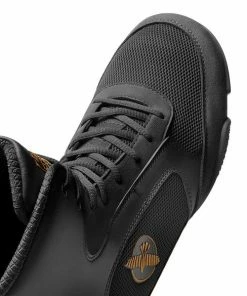 HAYABUSA HAYBUSA PRO BOXING SHOES - BLACK STRIKING