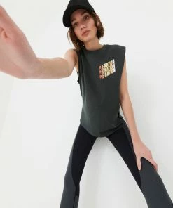 P.E NATION OVERTAKE TANK IN DARK GREY