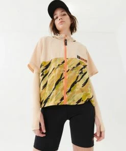 P.E NATION WOMEN STELLAR JACKET IN PRINT