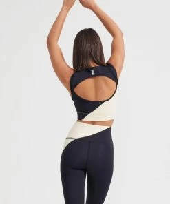 P.E NATION STABILITY SPORTS BRA - BLACK/IVORY
