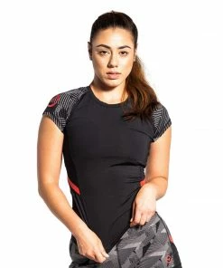 VIRUS RASHGUARDS GEOPLEX SHORT SLEEVE RASHGUARD - GEO/BLACK