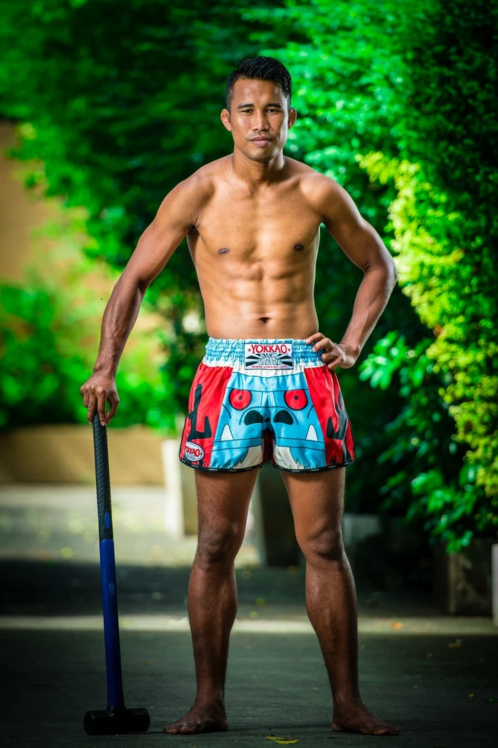 Yokkao STRIKING CARBONFIT "MONSTER" SHORTS