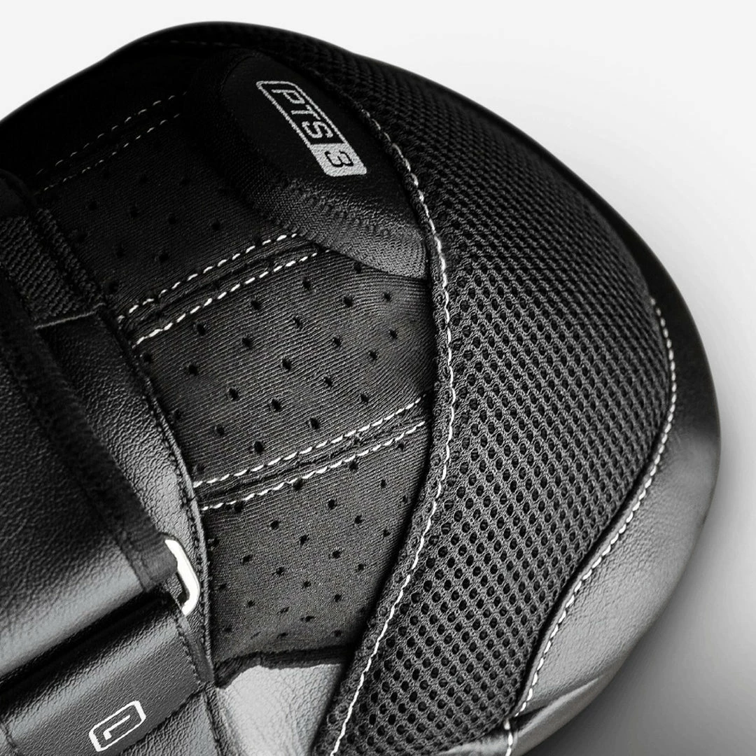 HAYABUSA PTS3 Micro Focus Mitts STRIKING