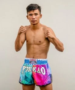 STRIKING YOKKAO CARBONFIT TECHNO SHORTS