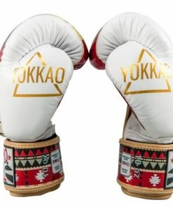 YOKKAO FREEDOM MUAY THAI BOXING GLOVES STRIKING
