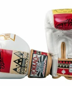YOKKAO FREEDOM MUAY THAI BOXING GLOVES STRIKING